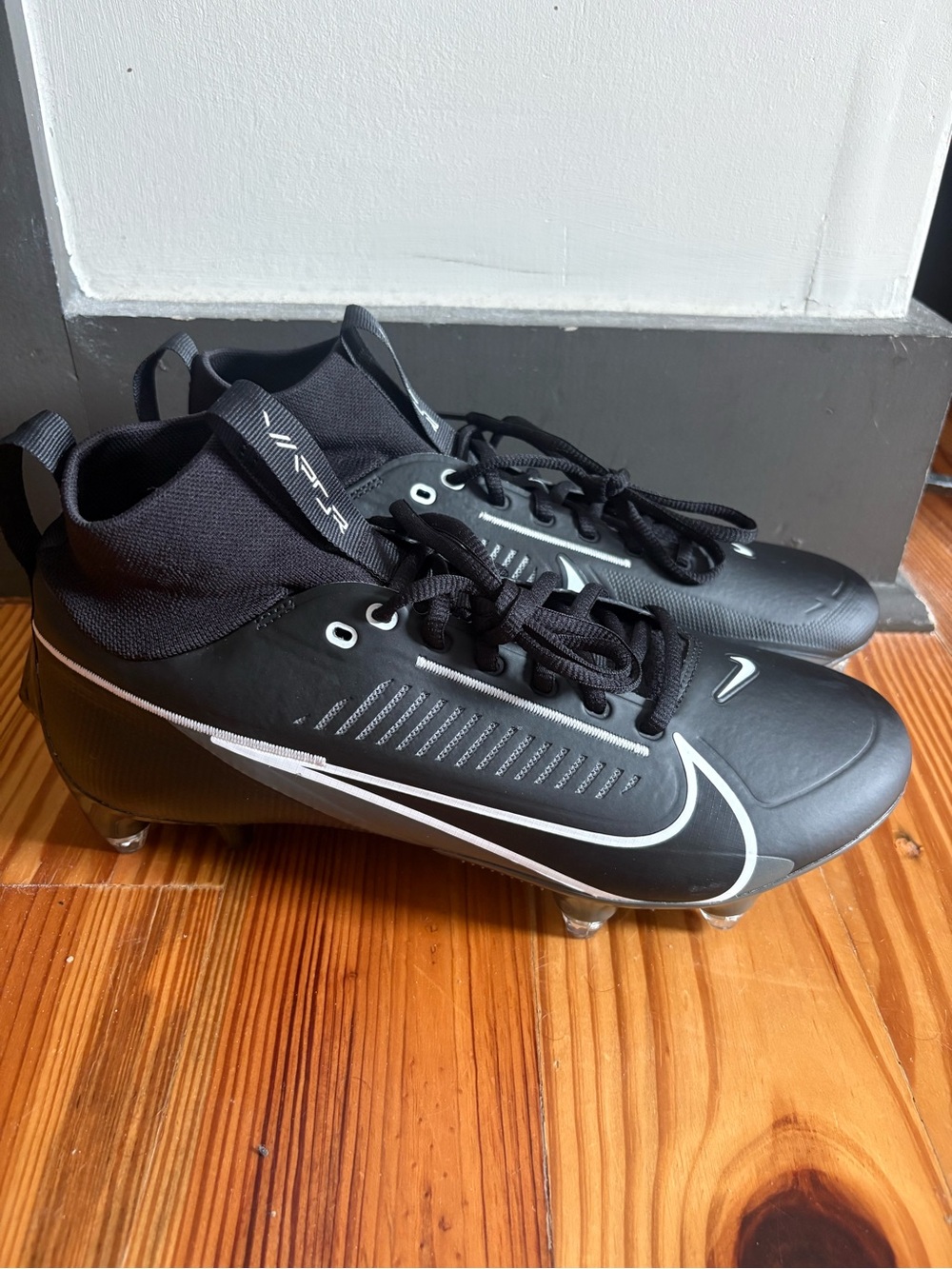 Nike Vapor Edge Pro 360 2 Detachable Football Cleats FJ7019-001 Men’s Size 10.5W